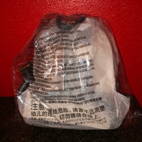 Statue of Liberty Backpack by Loungefly - Picture 7 of 7